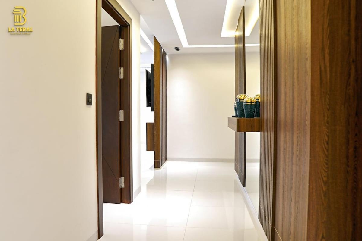 Modern Space, & Quiet Apartment *
