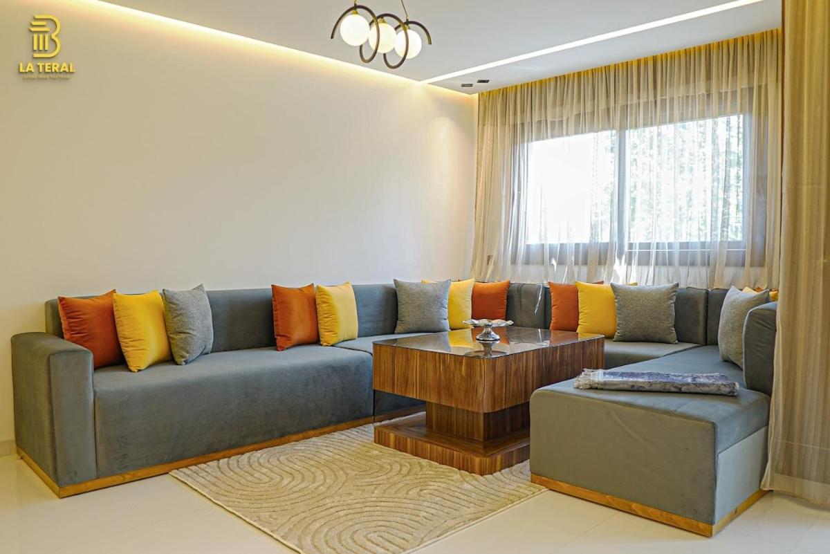 Modern Space, & Quiet