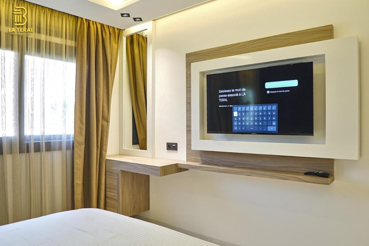 Modern Space, & Quiet *